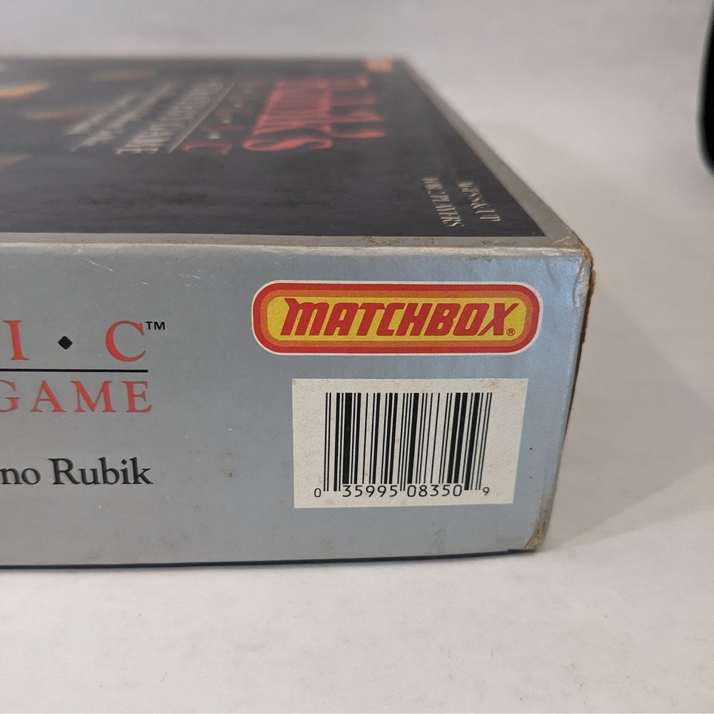 Vtg 1986 Rubik's Magic Strategy Game Matchbox Erno Rubik Complete 8350 Complete - Picture 4 of 8
